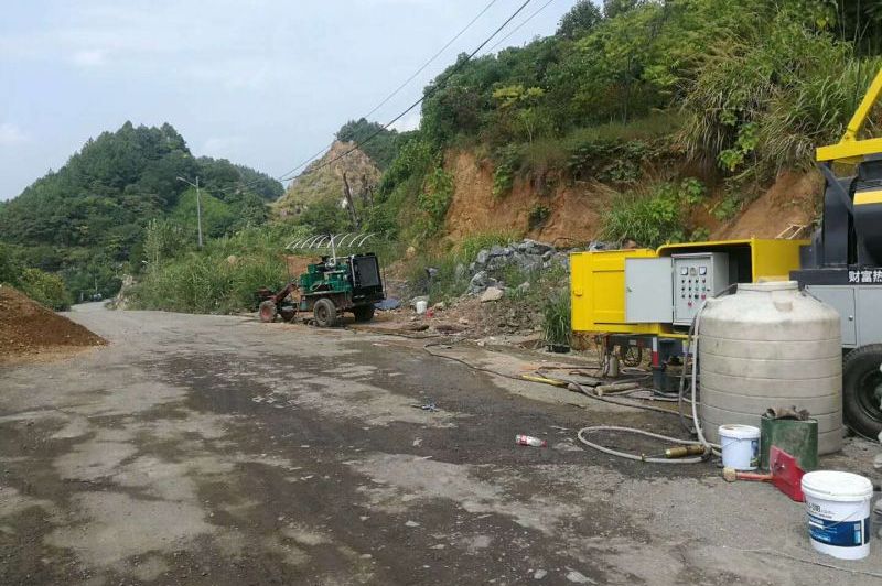 滾筒式攪拌拖泵,24小時江門新臺隧道施工紀(jì)實 滾筒式攪拌拖泵,24小時江門新臺隧道施工紀(jì)實