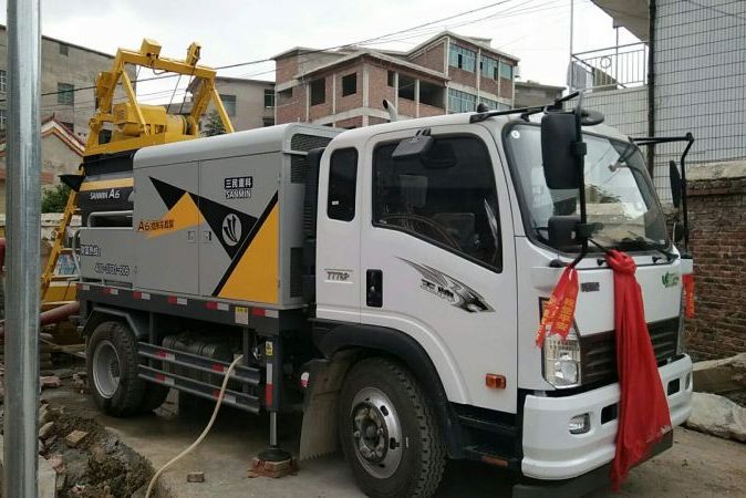 三民重科攪拌車載泵讓她實現(xiàn)從個體工商戶到泵車租賃老板的完美蛻變 三民重科攪拌車載泵讓她實現(xiàn)從個體工商戶到泵車租賃老板的完美蛻變